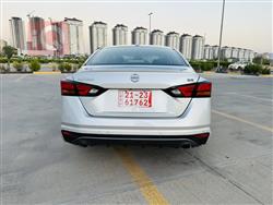 نیسان ئەلتیما